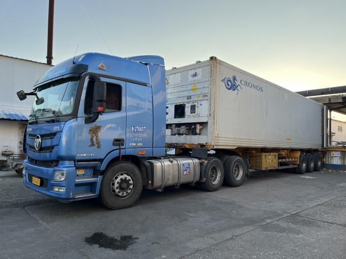 Wysokiej jakości świeże mrożone maliny zbierane ręcznie dla słodkiego smaku do sok&oacute;w, deser&oacute;w i koktajli mlecznych 14